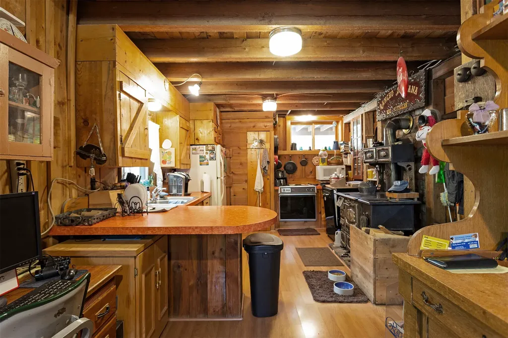 236 Elk Ridge Road Hamilton MT 59840