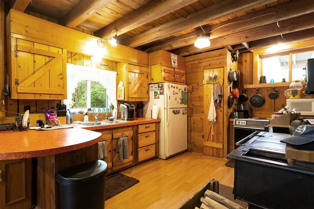 236 Elk Ridge Road Hamilton MT 59840