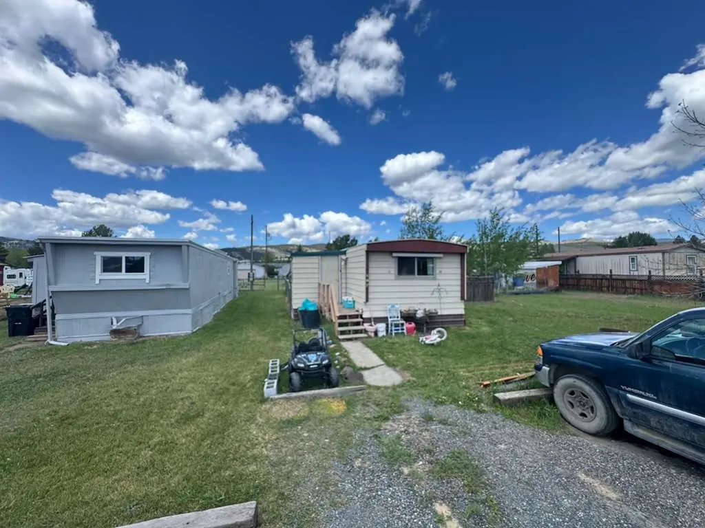 407 & 409 N Washington Street Boulder MT 59632