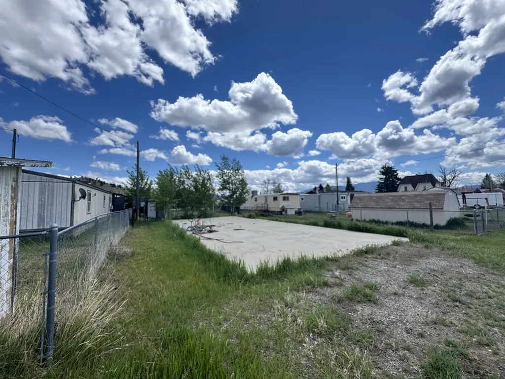 407 & 409 N Washington Street Boulder MT 59632