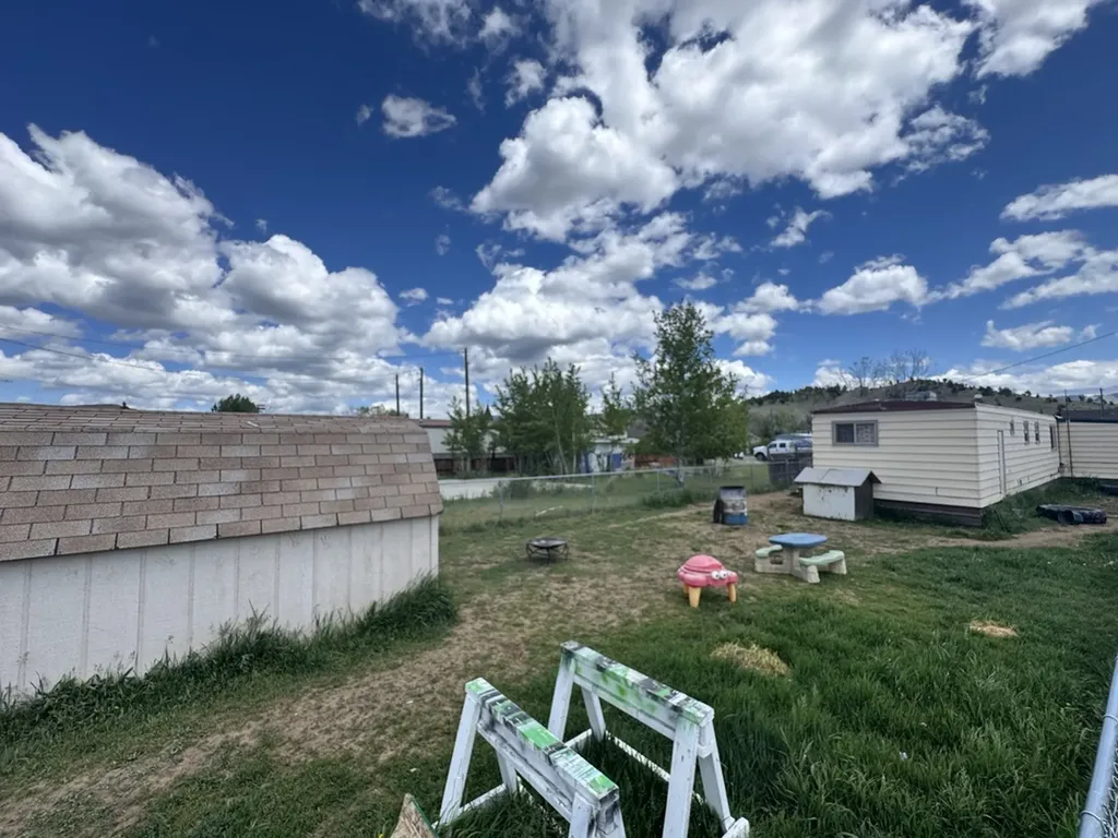 407 & 409 N Washington Street Boulder MT 59632