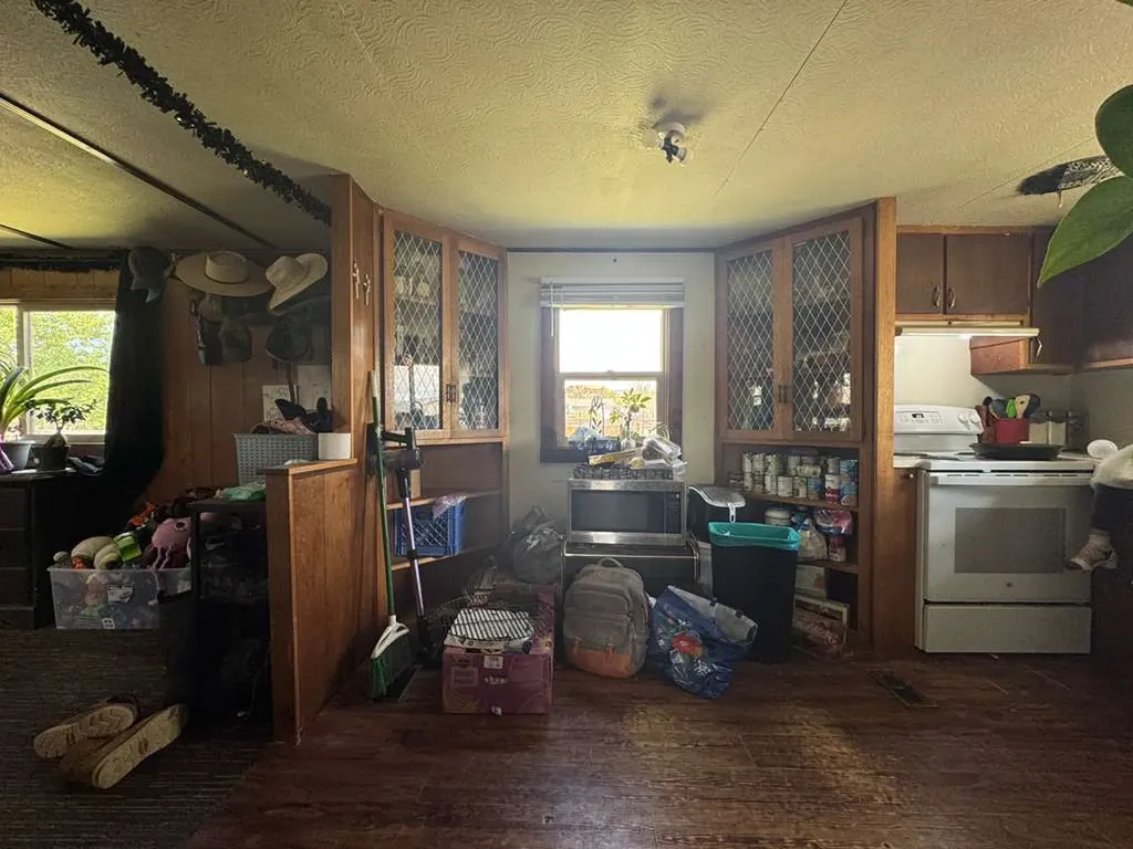 407 & 409 N Washington Street Boulder MT 59632