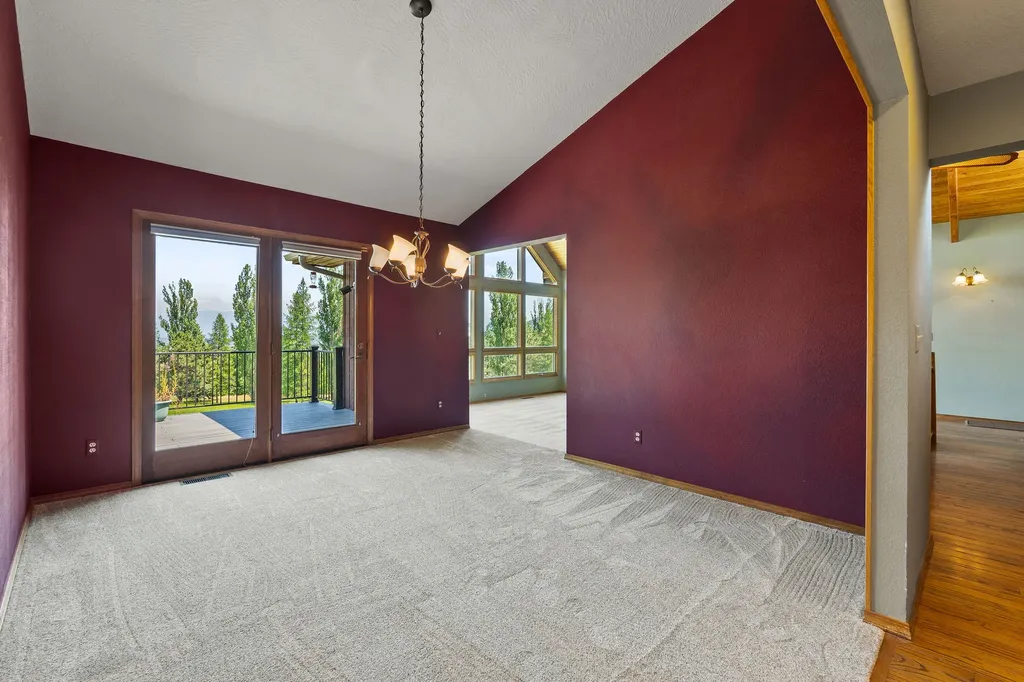 310 Lake Hills Drive Kalispell MT 59901