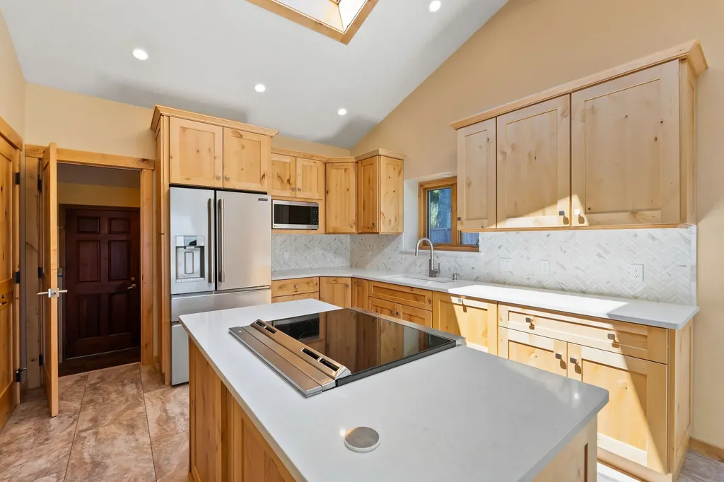 310 Lake Hills Drive Kalispell MT 59901