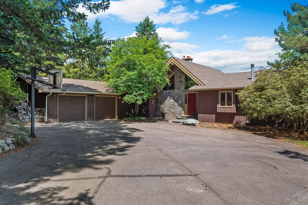 310 Lake Hills Drive Kalispell MT 59901