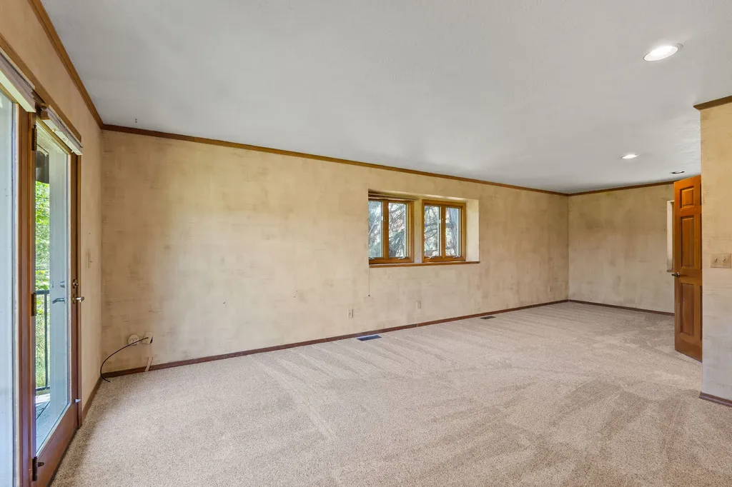 310 Lake Hills Drive Kalispell MT 59901