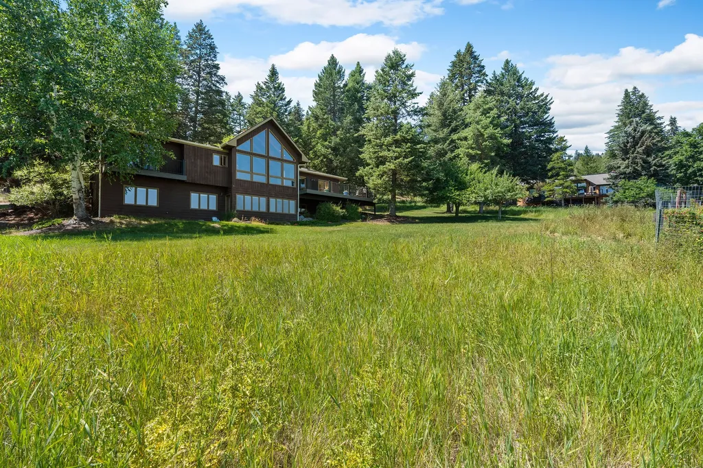 310 Lake Hills Drive Kalispell MT 59901