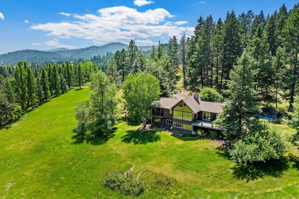 310 Lake Hills Drive Kalispell MT 59901