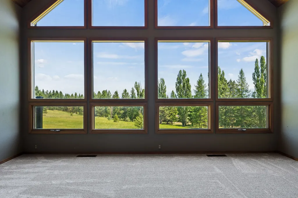 310 Lake Hills Drive Kalispell MT 59901