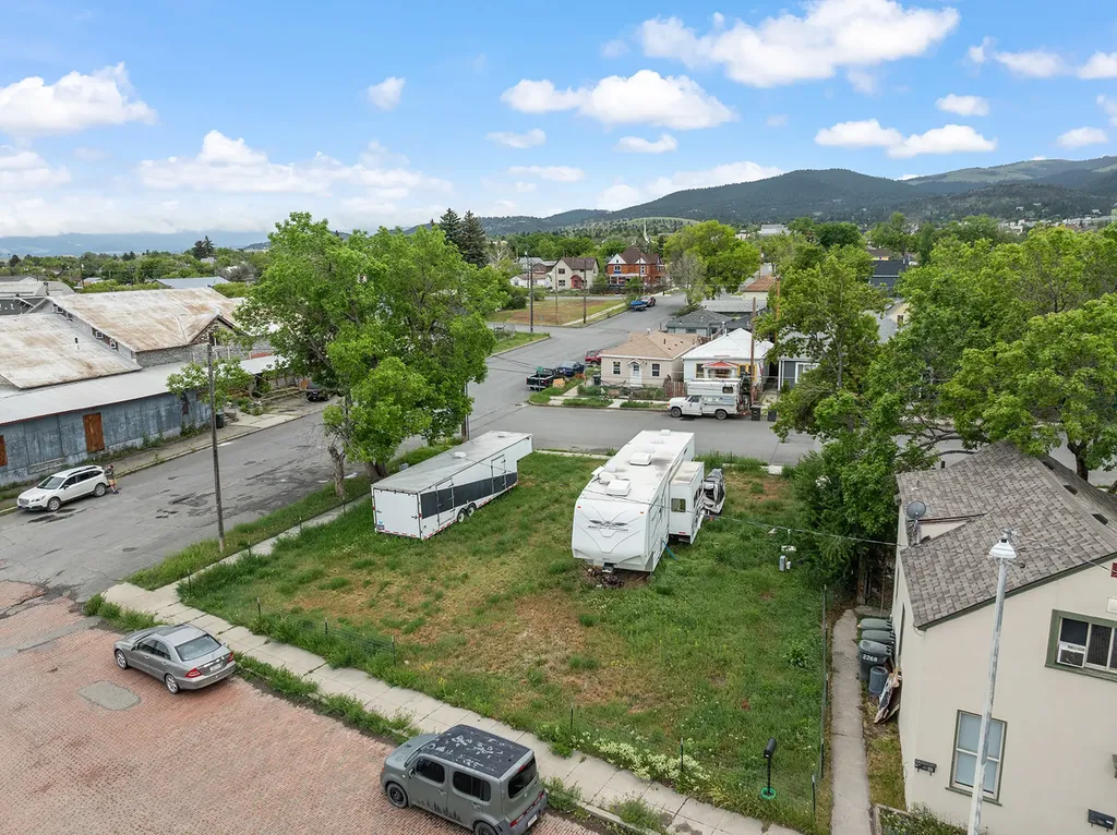 1545 Railroad Avenue Helena MT 59601