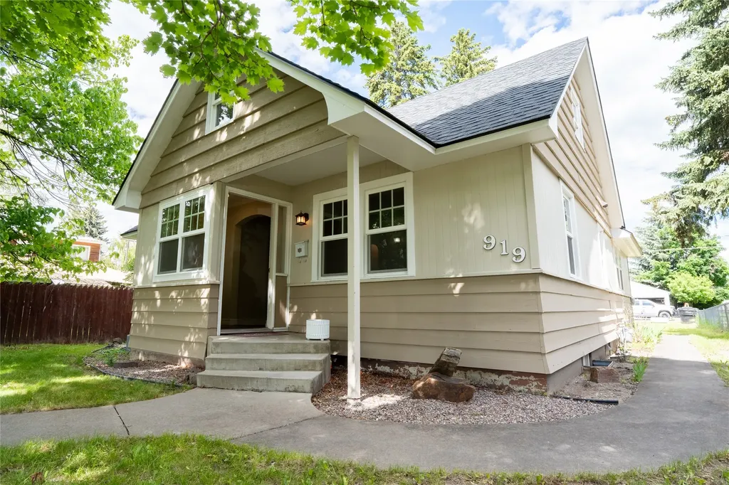 919 8th Avenue E Kalispell MT 59901