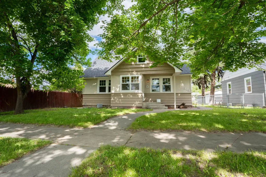 919 8th Avenue E Kalispell MT 59901