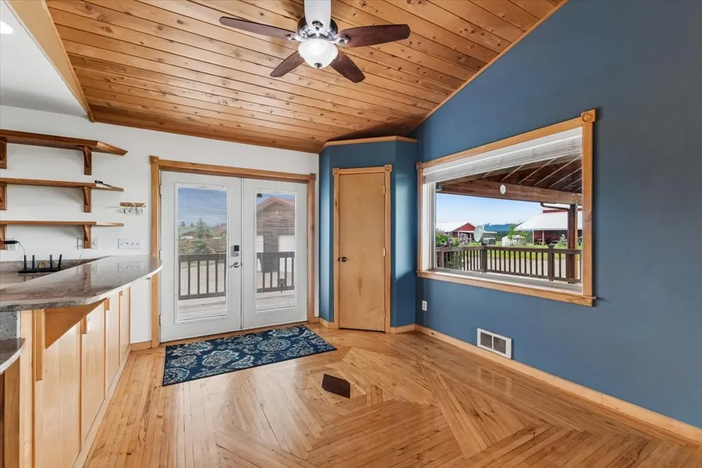 1245 Airport Road Eureka MT 59917
