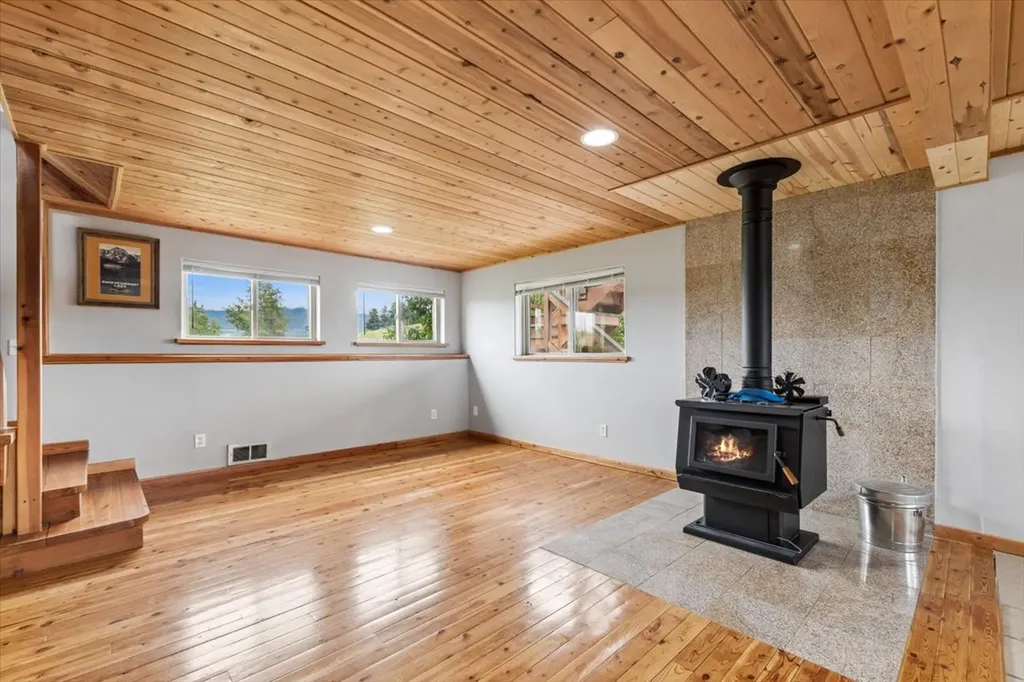 1245 Airport Road Eureka MT 59917