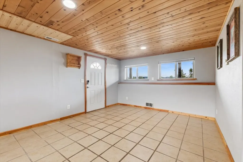 1245 Airport Road Eureka MT 59917