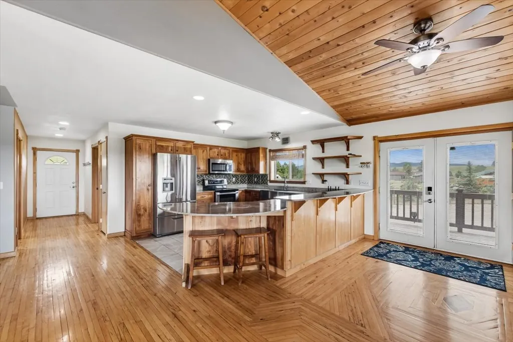1245 Airport Road Eureka MT 59917