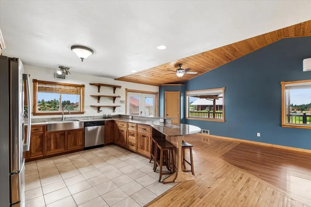 1245 Airport Road Eureka MT 59917