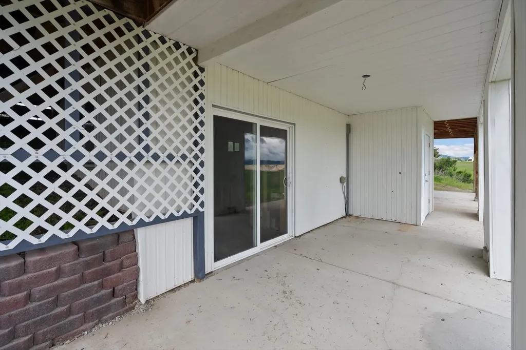 571 Lone Coyote Trail Kalispell MT 59901