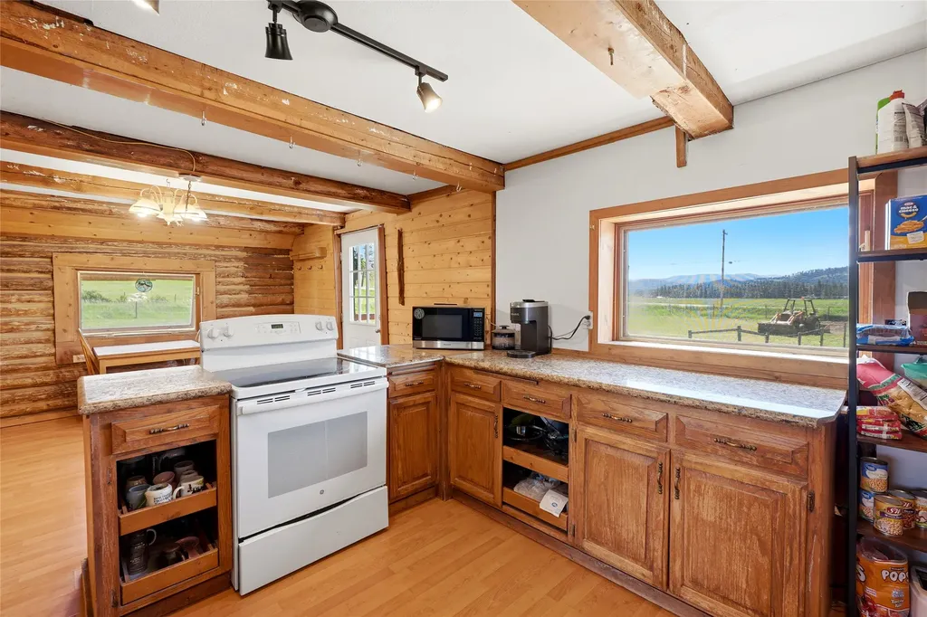 2139 Old Reserve Drive Kalispell MT 59901
