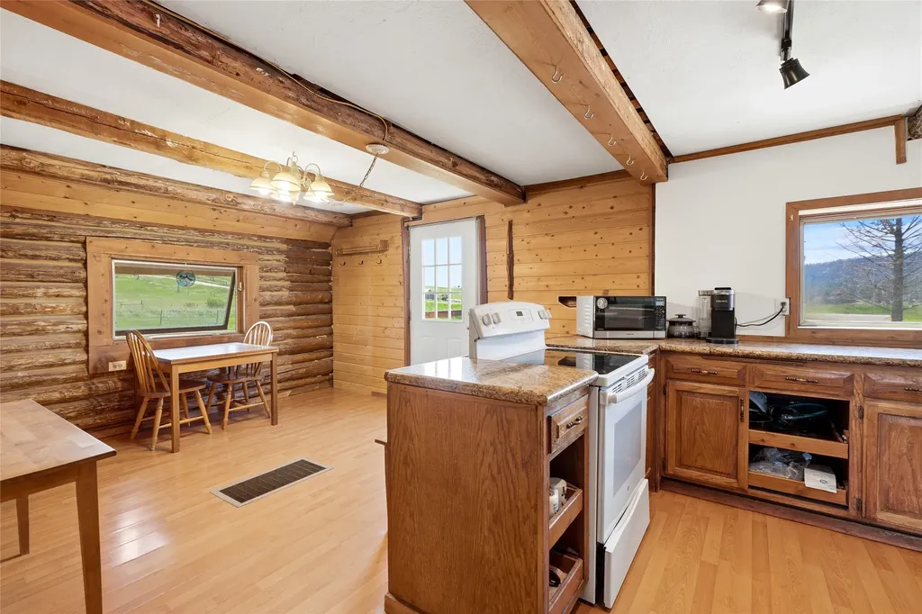 2139 Old Reserve Drive Kalispell MT 59901