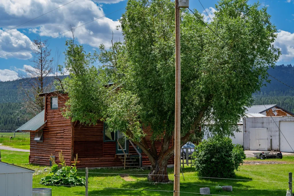 2139 Old Reserve Drive Kalispell MT 59901