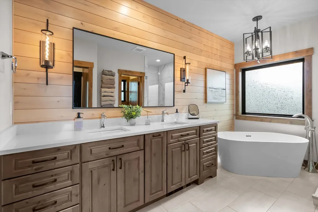 136 Antler Peak Lane Kalispell MT 59901