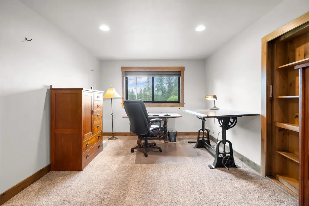 136 Antler Peak Lane Kalispell MT 59901