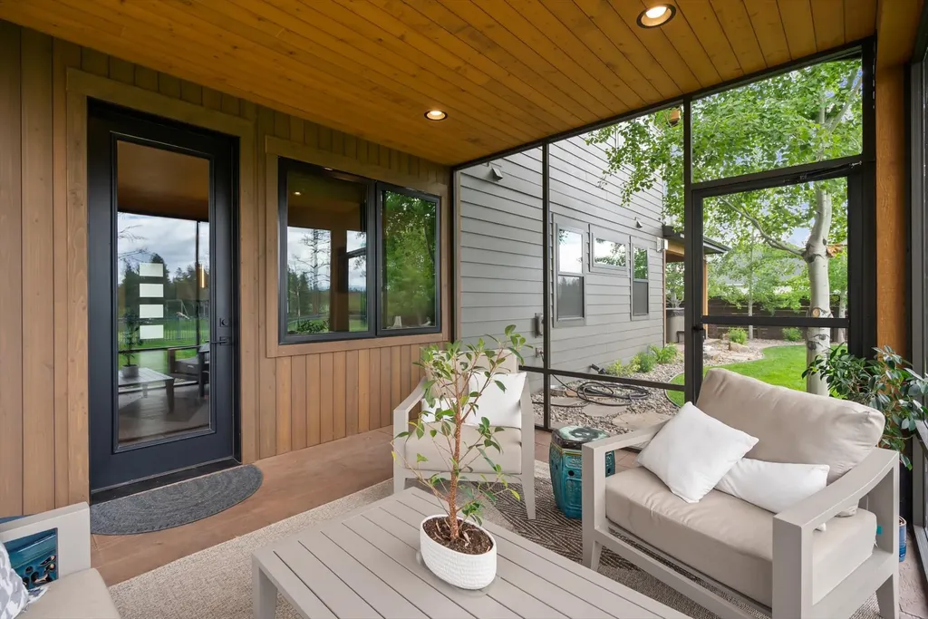 136 Antler Peak Lane Kalispell MT 59901