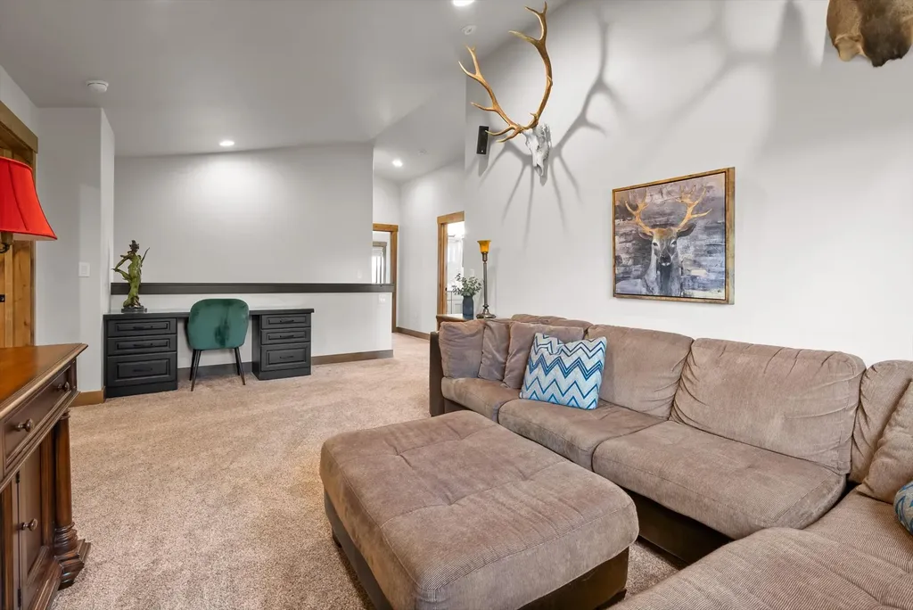 136 Antler Peak Lane Kalispell MT 59901