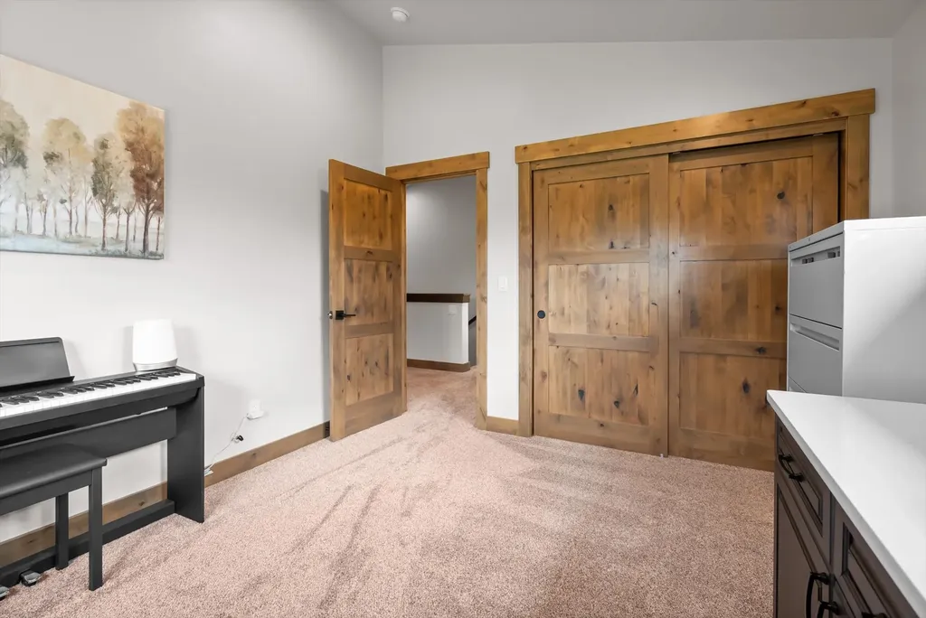 136 Antler Peak Lane Kalispell MT 59901