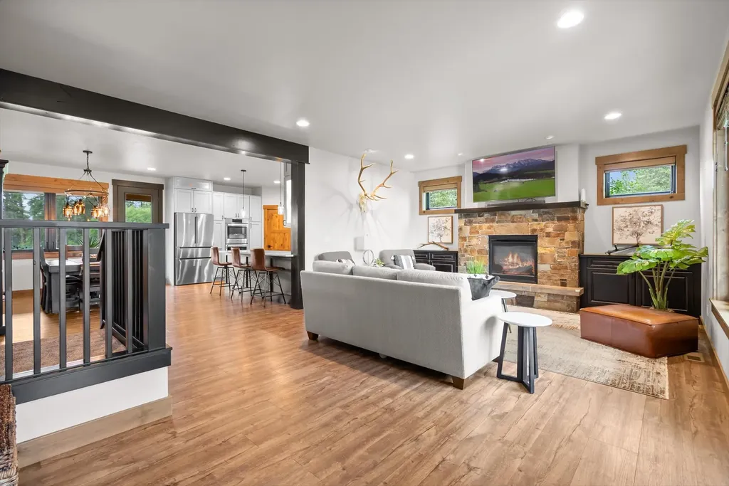 136 Antler Peak Lane Kalispell MT 59901