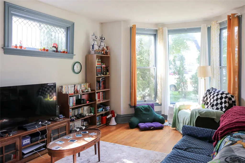 528 S 5th Street W Missoula MT 59801