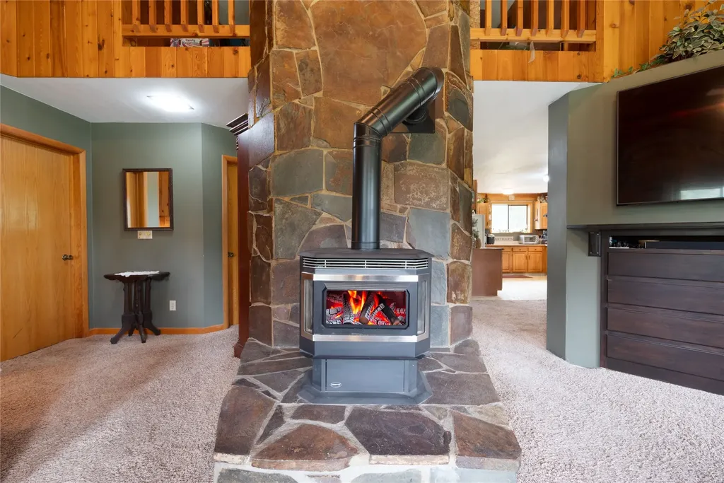 5 Big Fir Lane Thompson Falls MT 59873