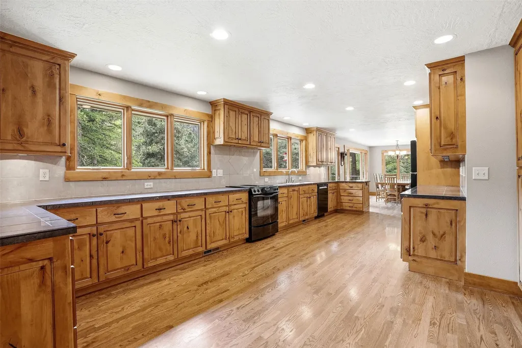 10450 Miller Creek Road Missoula MT 59803