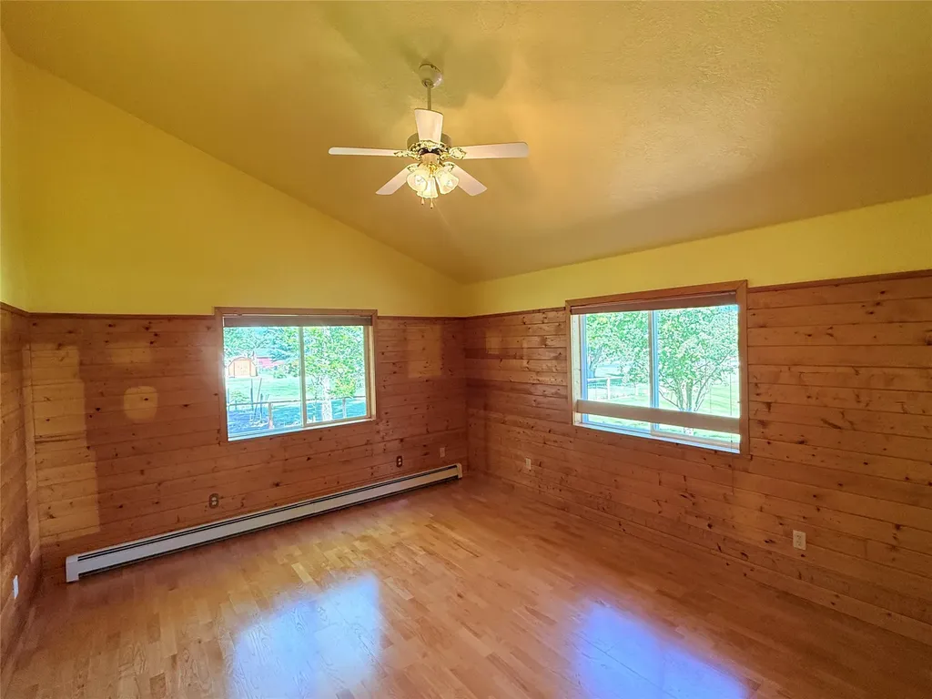451 Powell Way Corvallis MT 59828