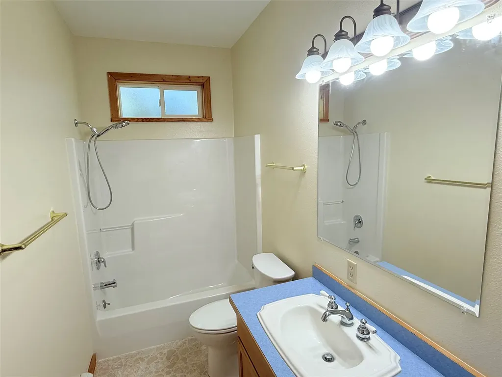 451 Powell Way Corvallis MT 59828