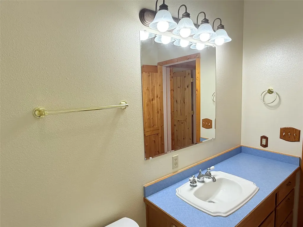 451 Powell Way Corvallis MT 59828