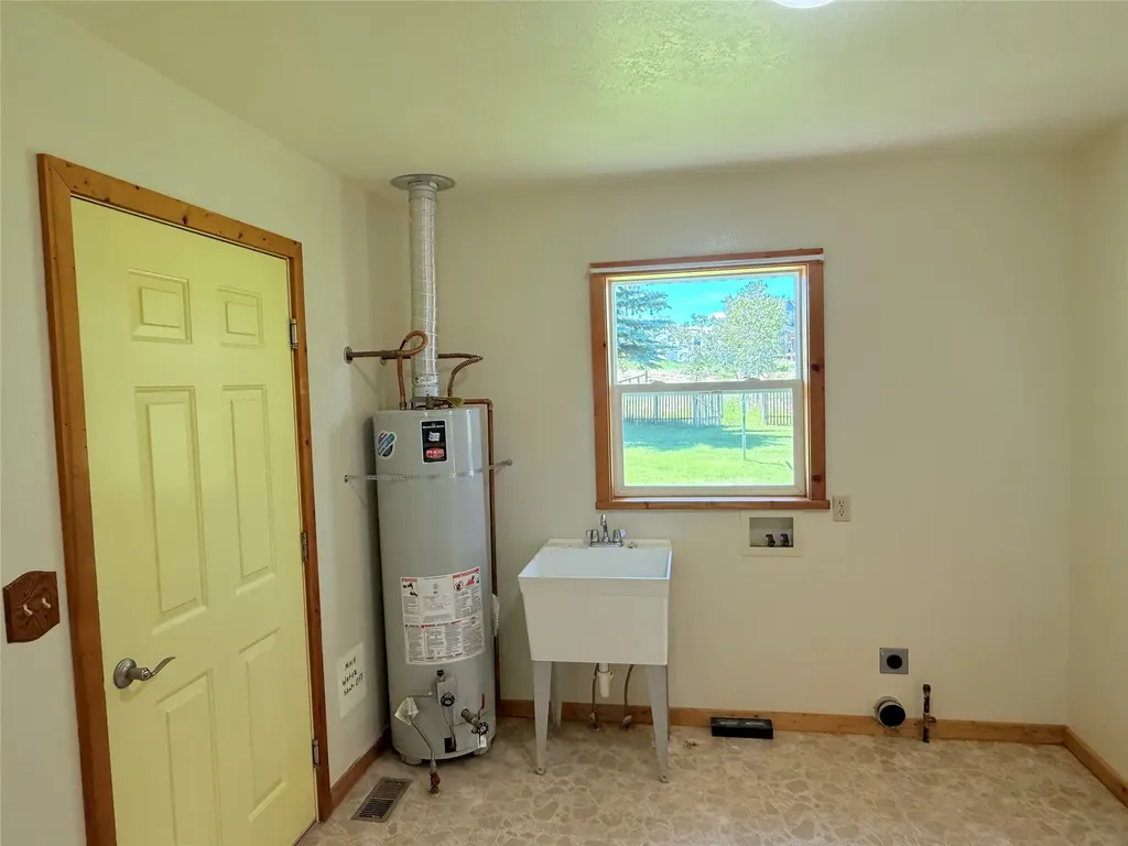451 Powell Way Corvallis MT 59828