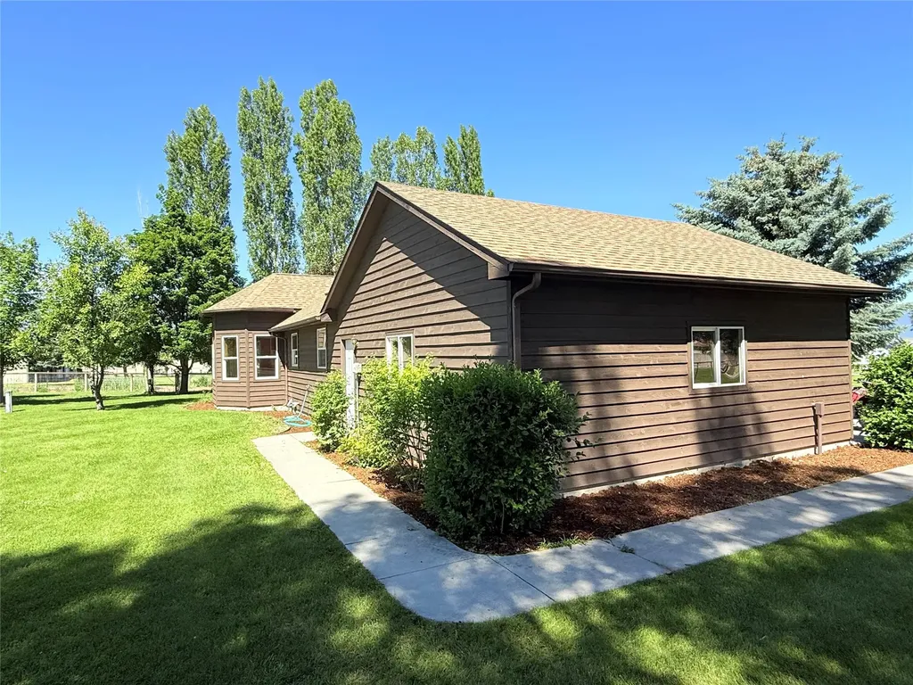 451 Powell Way Corvallis MT 59828