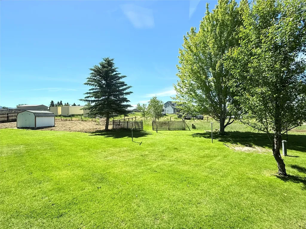 451 Powell Way Corvallis MT 59828