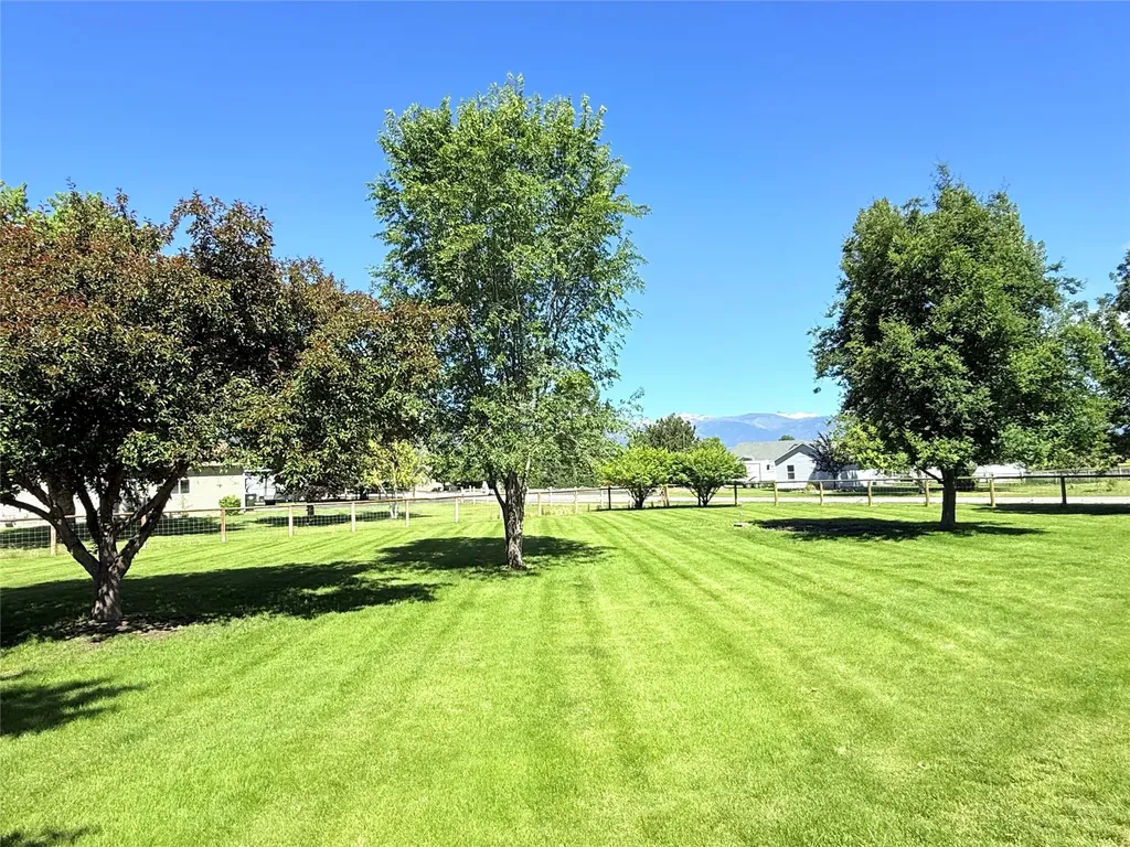 451 Powell Way Corvallis MT 59828