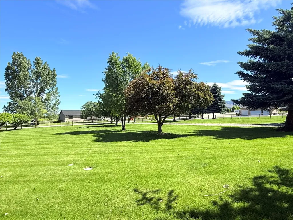 451 Powell Way Corvallis MT 59828