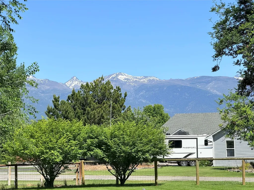 451 Powell Way Corvallis MT 59828