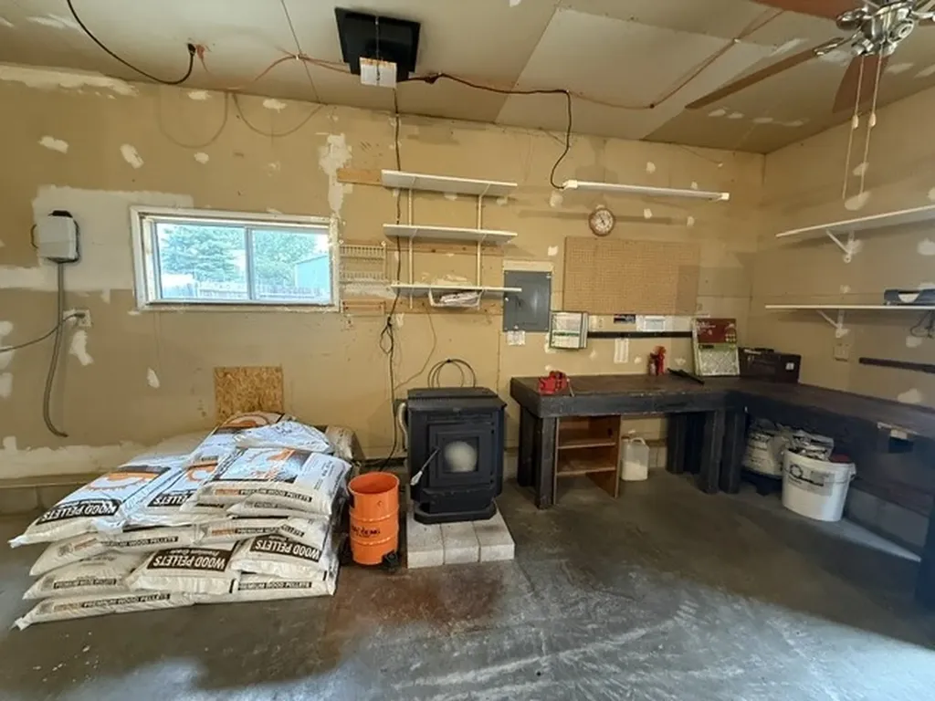 3298 Appaloosa Drive Colstrip MT 59323