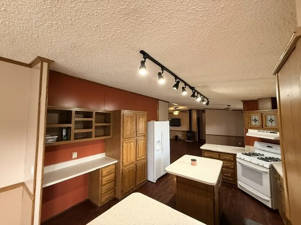 3298 Appaloosa Drive Colstrip MT 59323