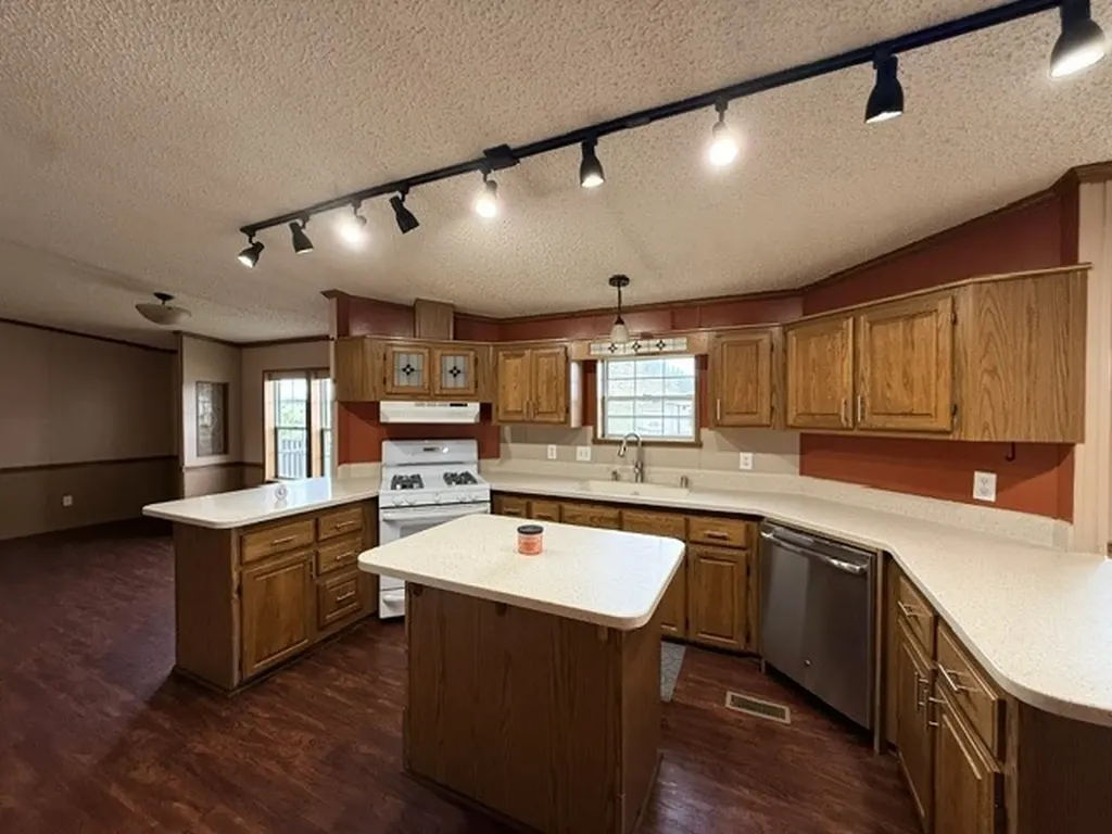 3298 Appaloosa Drive Colstrip MT 59323
