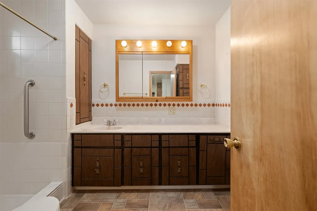 1909 Howard Street Butte MT 59701