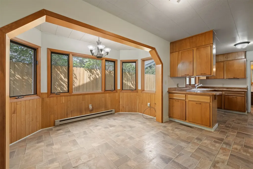 1909 Howard Street Butte MT 59701