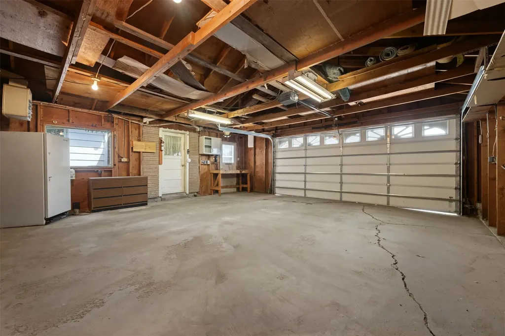 1909 Howard Street Butte MT 59701
