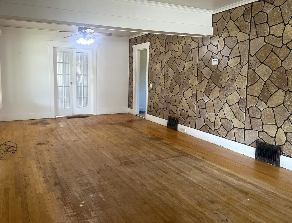 1909 Howard Street Butte MT 59701